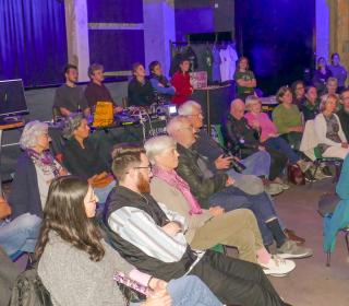 Erlebtes hör-, seh- und fühlbar machen