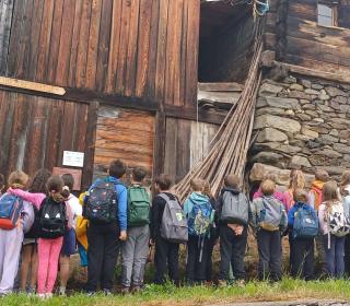 Kinder bringen Kulturgeschichte zum Glänzen