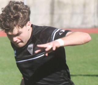 Samuel Weis schießt Latsch nach oben