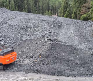 Tausende Kubikmeter Geschiebematerial