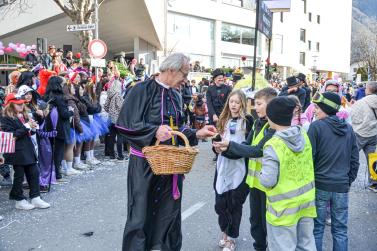 Faschingsumzug in Latsch, 01.03.25; Fotos: Michael