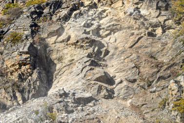 Felssprengung bei Latsch, 17.11.23; Fotos: Michael & Manuel