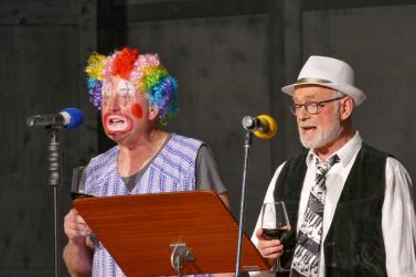 „Golderner Fosnocht“ (Faschingsrevue des Männerchors Vierklang in Goldrain); Fotos: Sepp