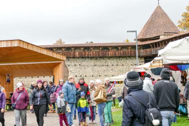 Halbnasser „Sealamorkt“ 2023 in Glurns; Fotos: Sepp 