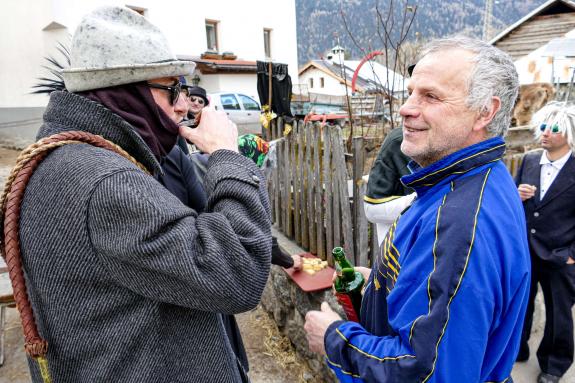 „Beerdigung“ des Faschings in Laatsch am Aschermittwoch; Fotos: Sepp