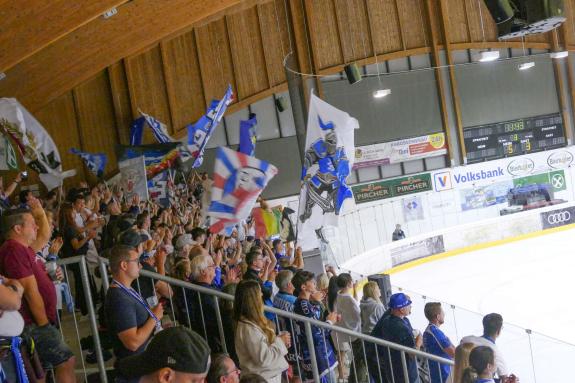 Eishockey Vinschgau Cup in Latsch, 22. - 24.08, Fotos AM