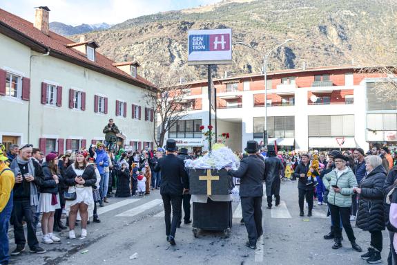 Faschingsumzug in Latsch, 01.03.25; Fotos: Michael