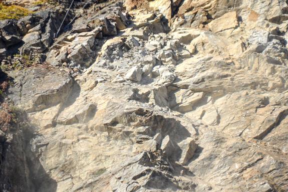 Felssprengung bei Latsch, 17.11.23; Fotos: Michael & Manuel