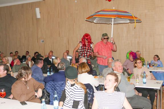 „Golderner Fosnocht“ (Faschingsrevue des Männerchors Vierklang in Goldrain); Fotos: Sepp