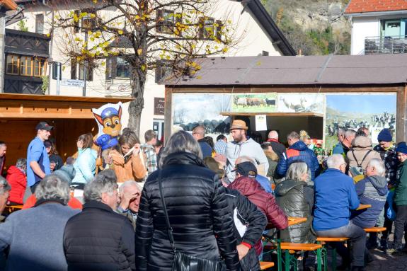Katharinamarkt in Schluderns, 18.11.23; Fotos: Michael