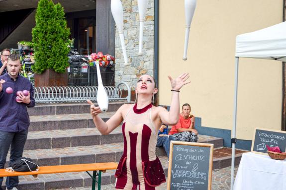 Lebendiges Markttreiben in Prad, 27.07.23; Fotos: Michael