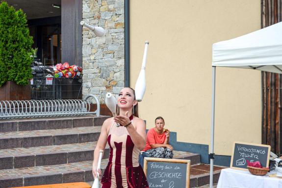 Lebendiges Markttreiben in Prad, 27.07.23; Fotos: Michael