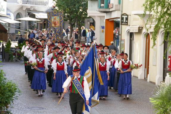 Maria-Namen-Prozession in Schlanders (14.09.2025); Fotos: Sepp