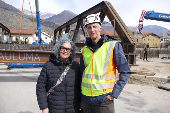 Neue Etschbrücke in Laas platziert, 24.03.2026, Fotos: AM 