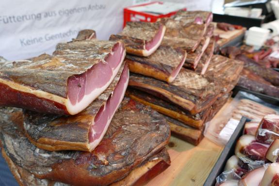 „Platzl Feschtl“ zum Auftakt des Prader Marktquintetts; Fotos: Sepp