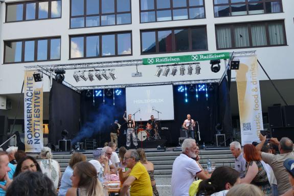 Sommernacht in Latsch, 09.07.26, NoLipstik, Fotos: AM