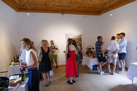 Vinschgauer Weinpräsentation auf Schloss Kastelbell, 6. Juli; Fotos: Michael 