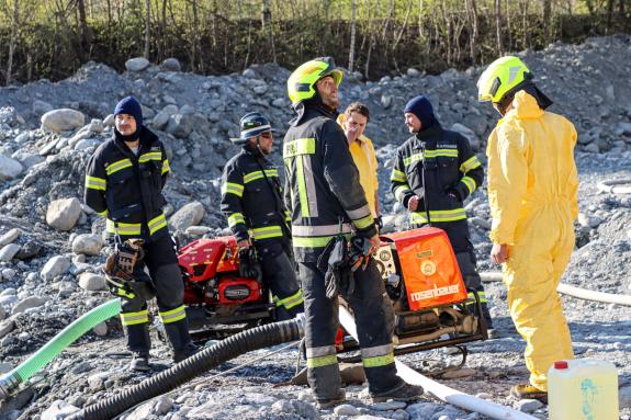 Waldbrand-Bekämpfung am 11. April; Fotos: Dietmar Gander