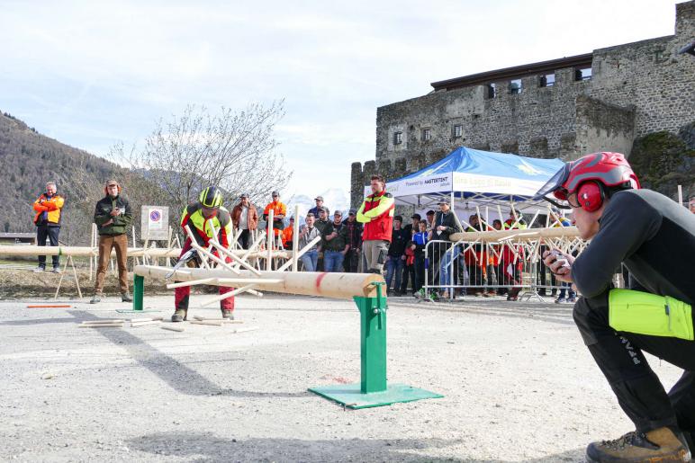 2. Tag der Waldolympiade in Burgeis (Fürstenburg); Fotos: Sepp  