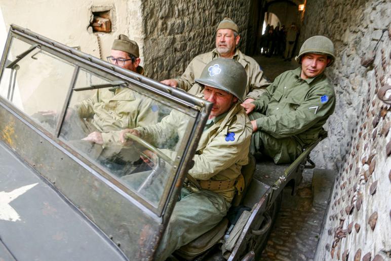 „Alliierte“ auf Dornsberg und in Plaus; Fotos: Sepp