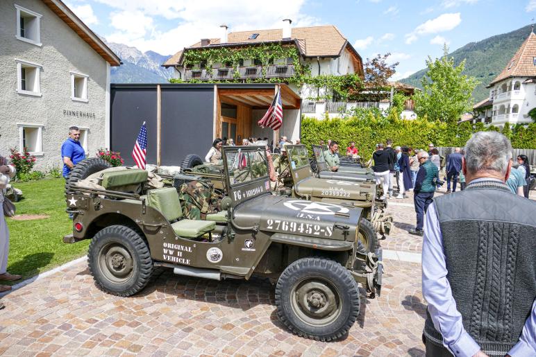 „Alliierte“ auf Dornsberg und in Plaus; Fotos: Sepp