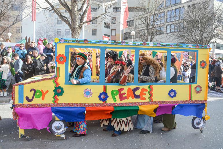 Faschingsumzug in Latsch, 01.03.25; Fotos: Michael