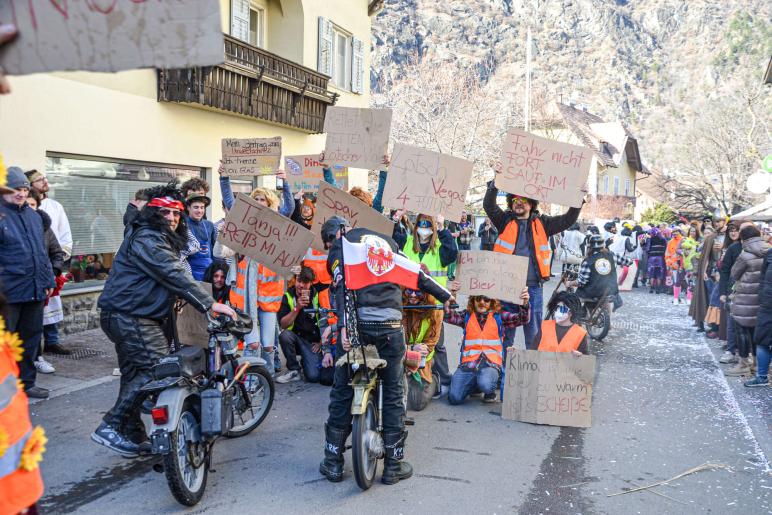 Faschingsumzug in Latsch, 01.03.25; Fotos: Michael