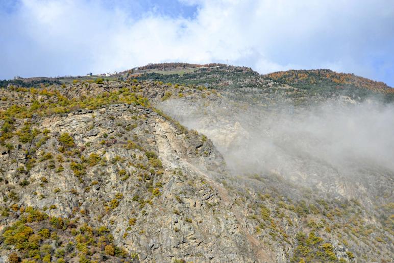 Felssprengung bei Latsch, 17.11.23; Fotos: Michael & Manuel