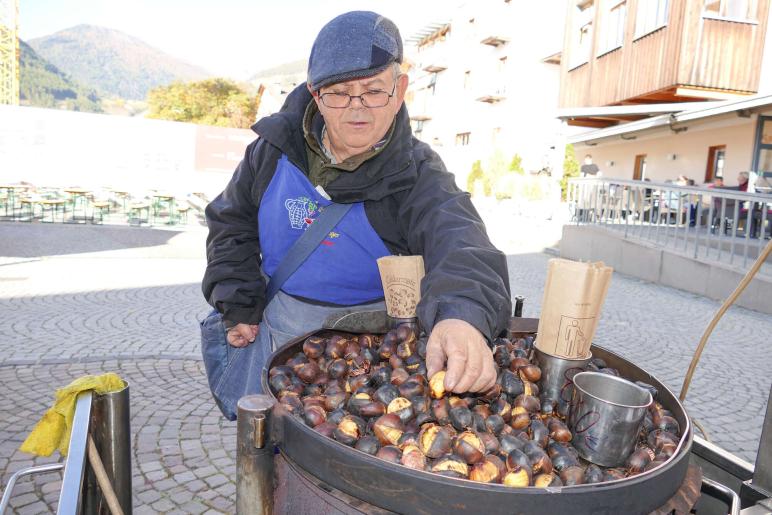 Gollimorkt in Mals (16.10.2025); Fotos: Sepp 