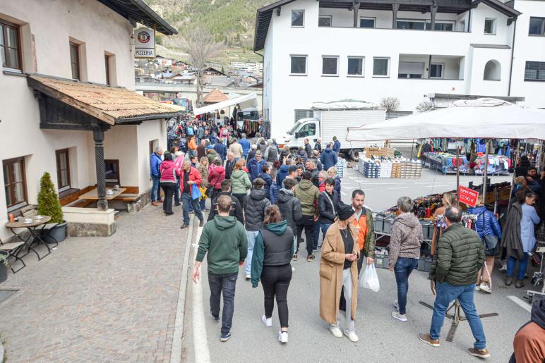 Landsprachmarkt in Goldrain, 16.03.24; Fotos: Michael