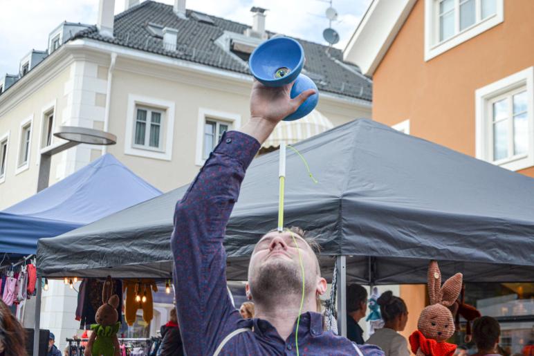 Lebendiges Markttreiben in Prad, 27.07.23; Fotos: Michael