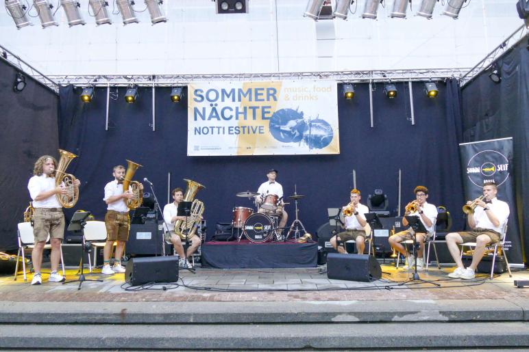 Sommernacht in Latsch, 14.08., Sunnseit Brass. Fotos: Michael 