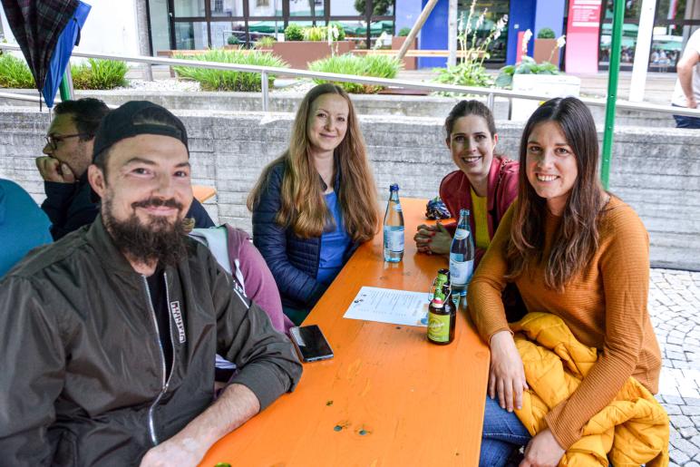 Sommernacht in Latsch, Shanti Powa 06.07.23; Fotos: Michael