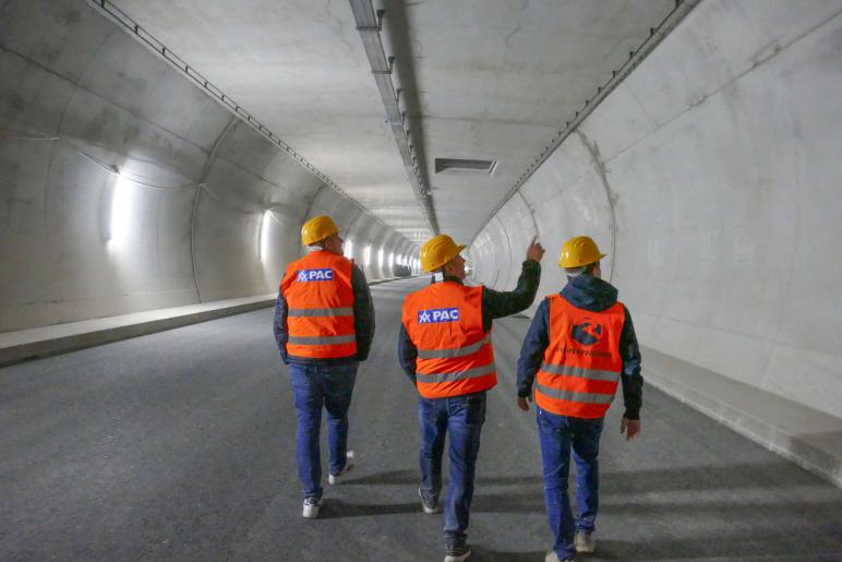 Tunnelbesichtigung in Kastelbell; Fotos: Sepp