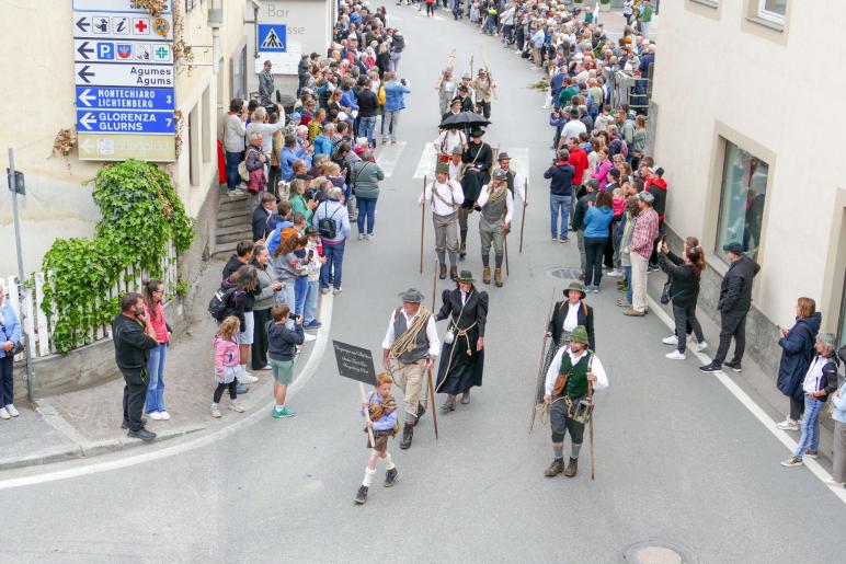 Umzug „200 Jahre Stilfserjochstraße“ in Prad; Fotos: Sepp 