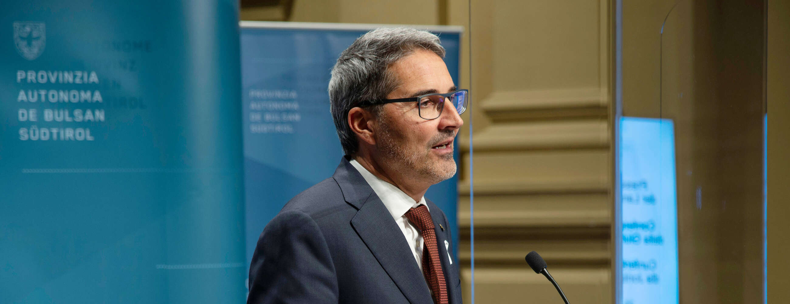  News - Haushaltsentwurf 2023 von 6,69 Milliarden Euro genehmigt - News Motiv 