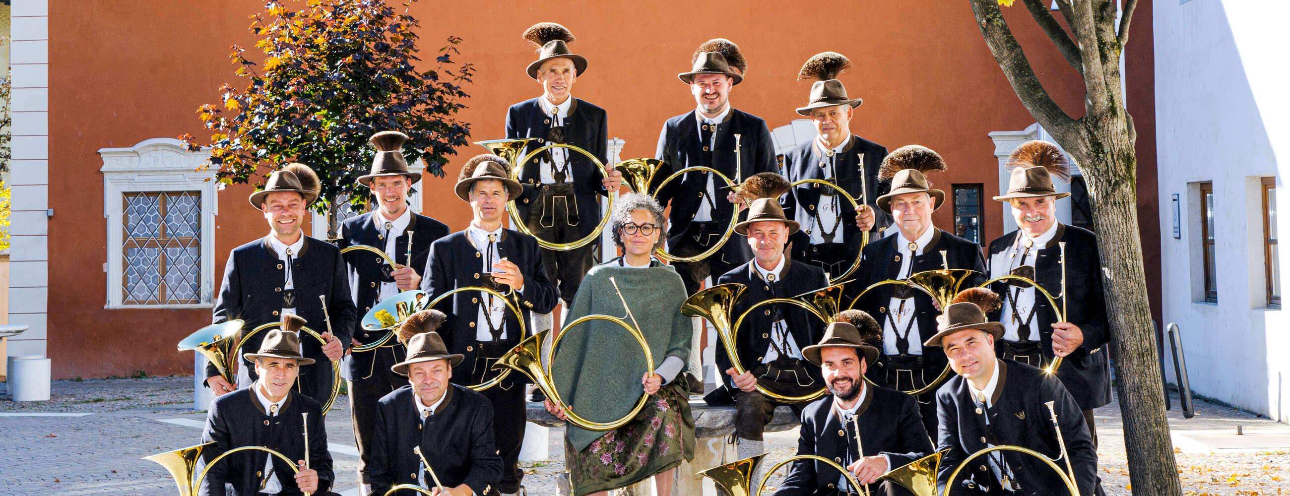 Gesellschaft 30 Jahre Jagdhornbläser St. Hubertus Schlanders der